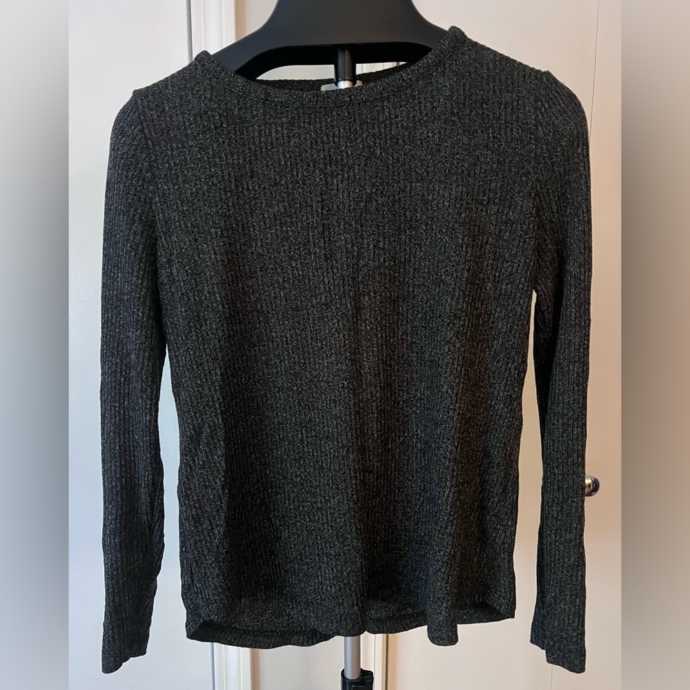 Old Navy Women’s Black Ribbed Knit Top
